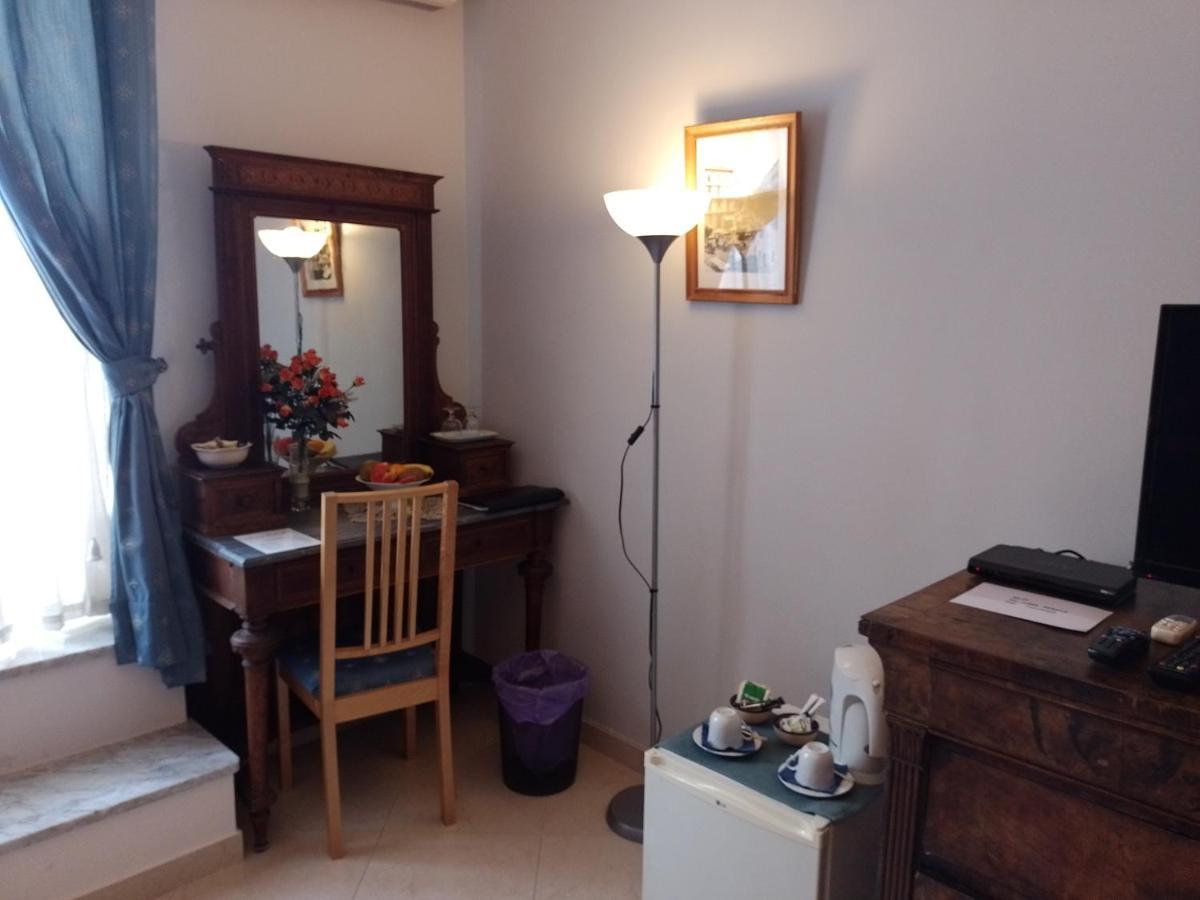 B&B Cupole E Campanili Naples Luaran gambar
